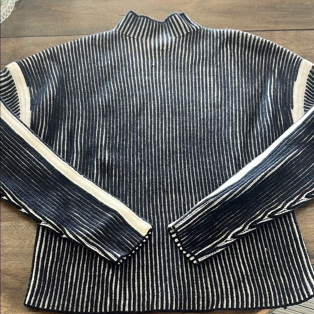 Anthropology Striped navy and White women’s Sweater NWOT - Picture 1 of 4